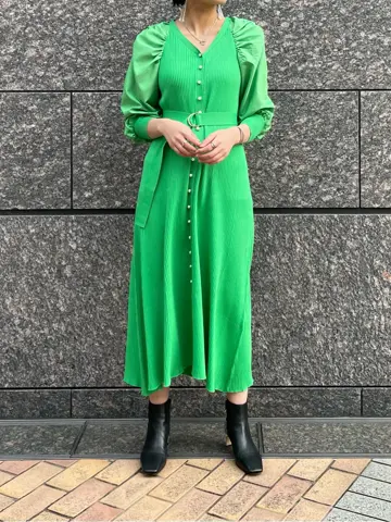 GRACE CONTINENTAL yoshi コーディネート画像