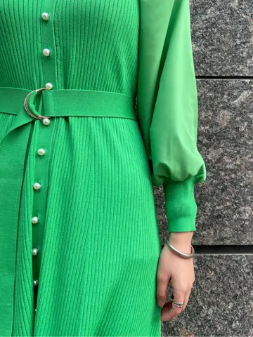 GRACE CONTINENTAL yoshi コーディネート画像