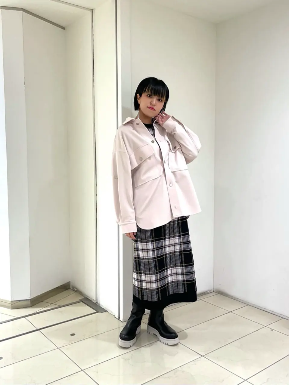 GRACE CONTINENTAL yoshi コーディネート画像