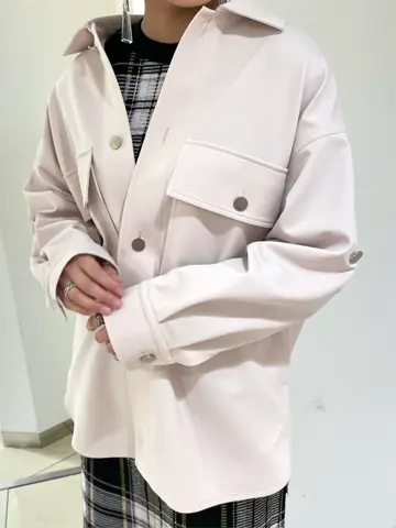 GRACE CONTINENTAL yoshi コーディネート画像