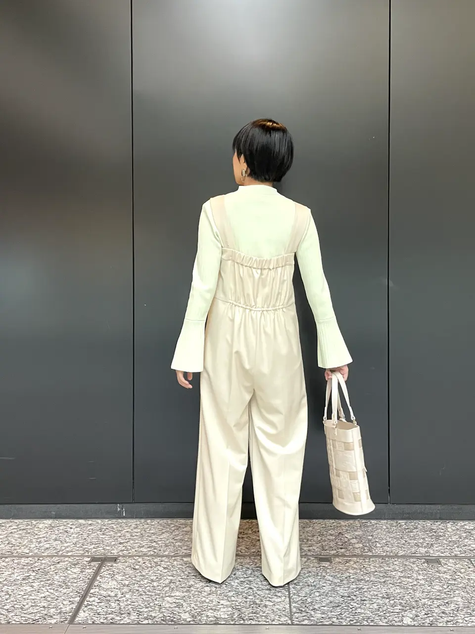 GRACE CONTINENTAL yoshi コーディネート画像