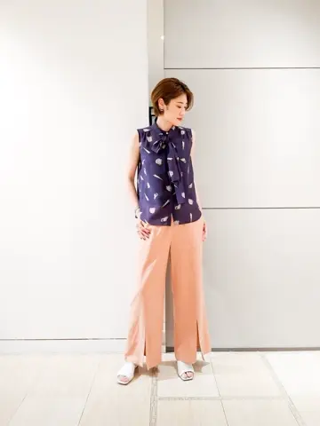 GRACE CONTINENTAL 今野　志保 コーディネート画像