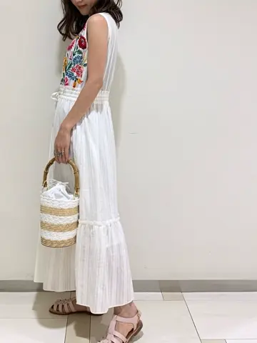 GRACE CONTINENTAL A.Kameyama コーディネート画像