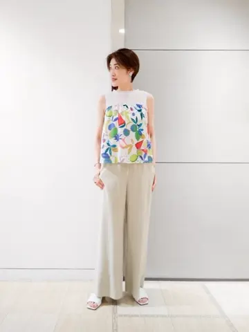 GRACE CONTINENTAL 今野　志保 コーディネート画像