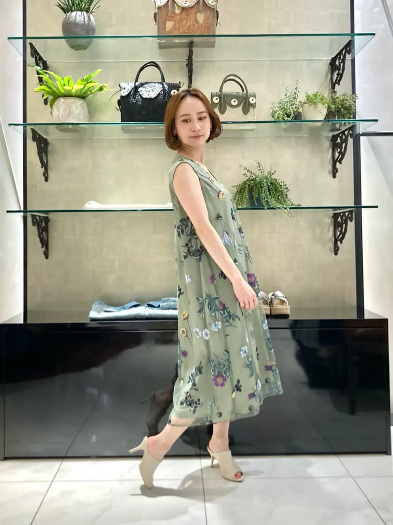 GRACE CONTINENTAL okunaka_desu コーディネート画像