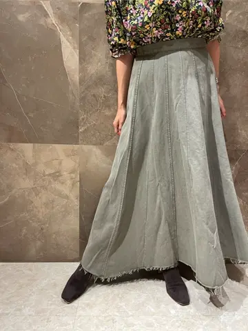 GRACE CONTINENTAL 穐山　香織 コーディネート画像