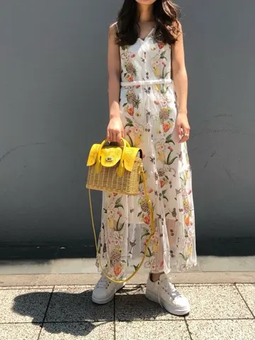 GRACE CONTINENTAL 加藤   恵理奈 コーディネート画像