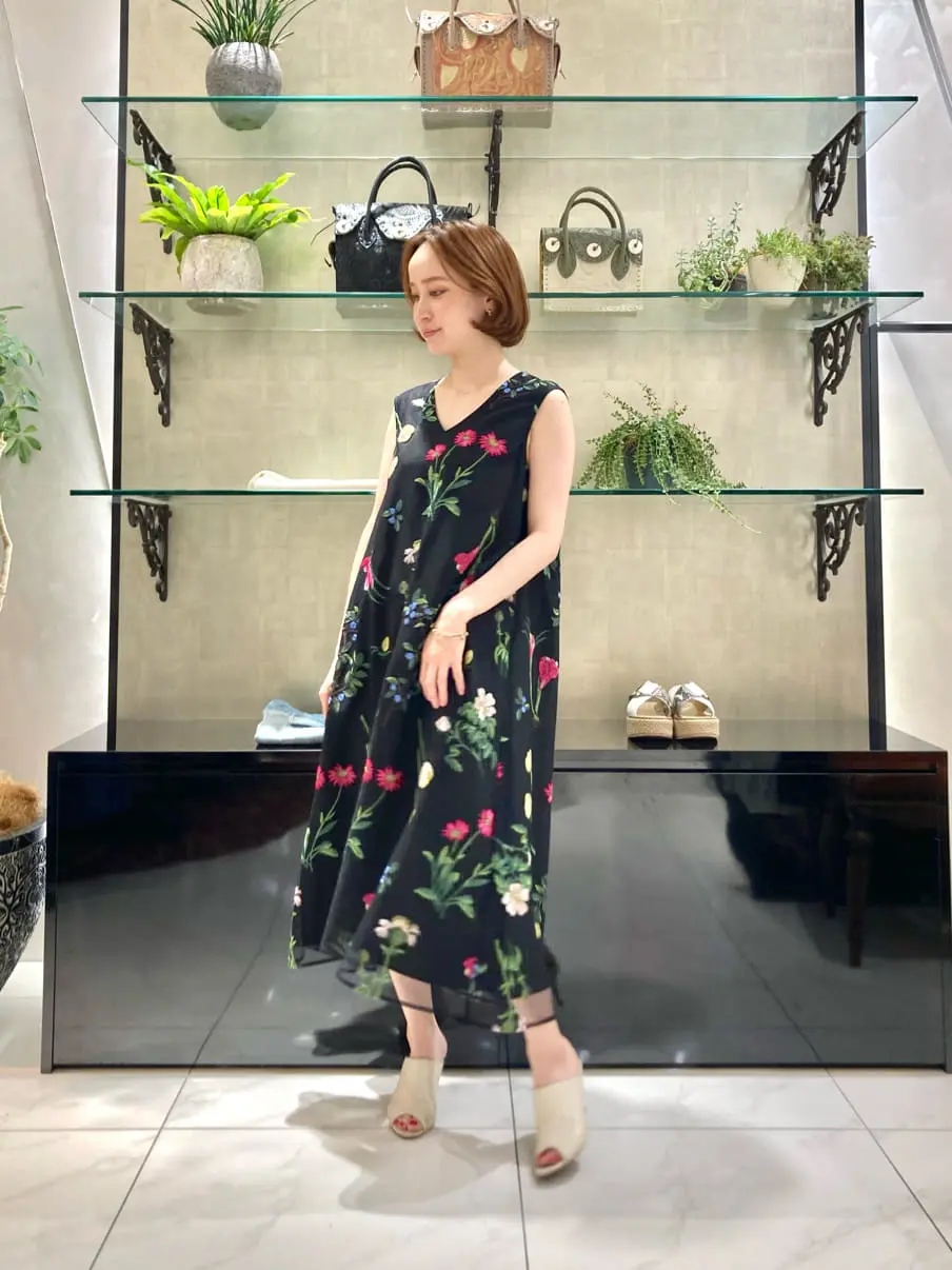 GRACE CONTINENTAL okunaka_desu コーディネート画像