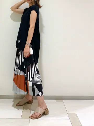 GRACE CONTINENTAL A.Kameyama コーディネート画像