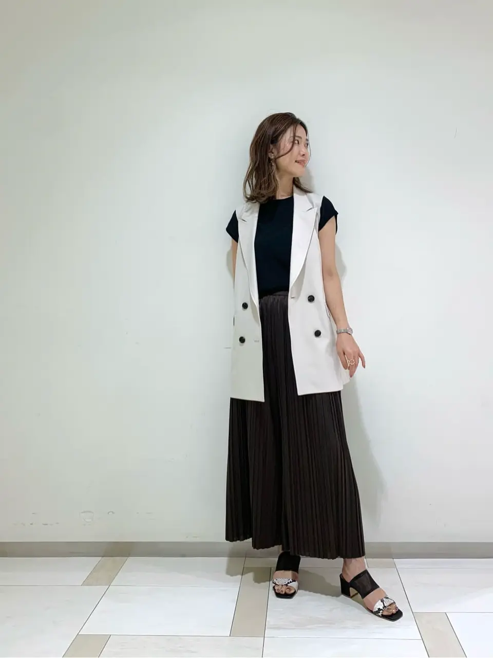 GRACE CONTINENTAL A.Kameyama コーディネート画像