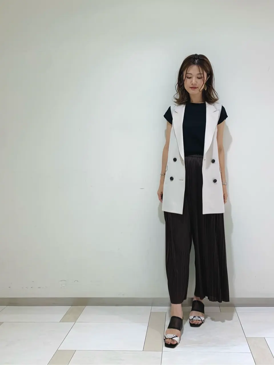 GRACE CONTINENTAL A.Kameyama コーディネート画像