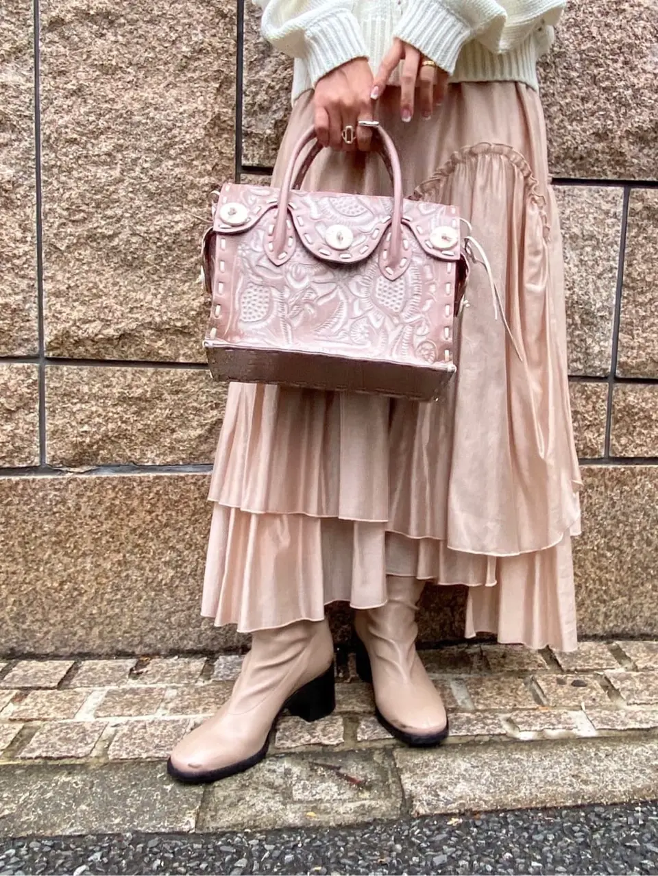 GRACE CONTINENTAL 古川温子 コーディネート画像