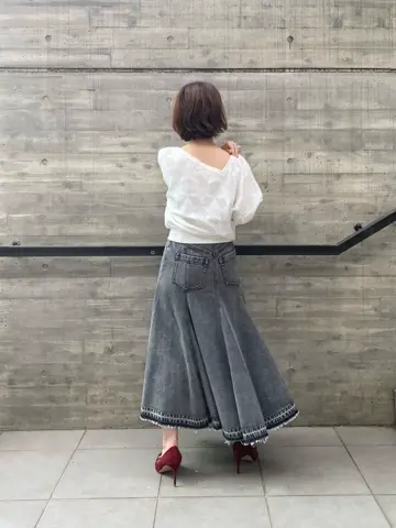 GRACE CONTINENTAL 青木育日 コーディネート画像