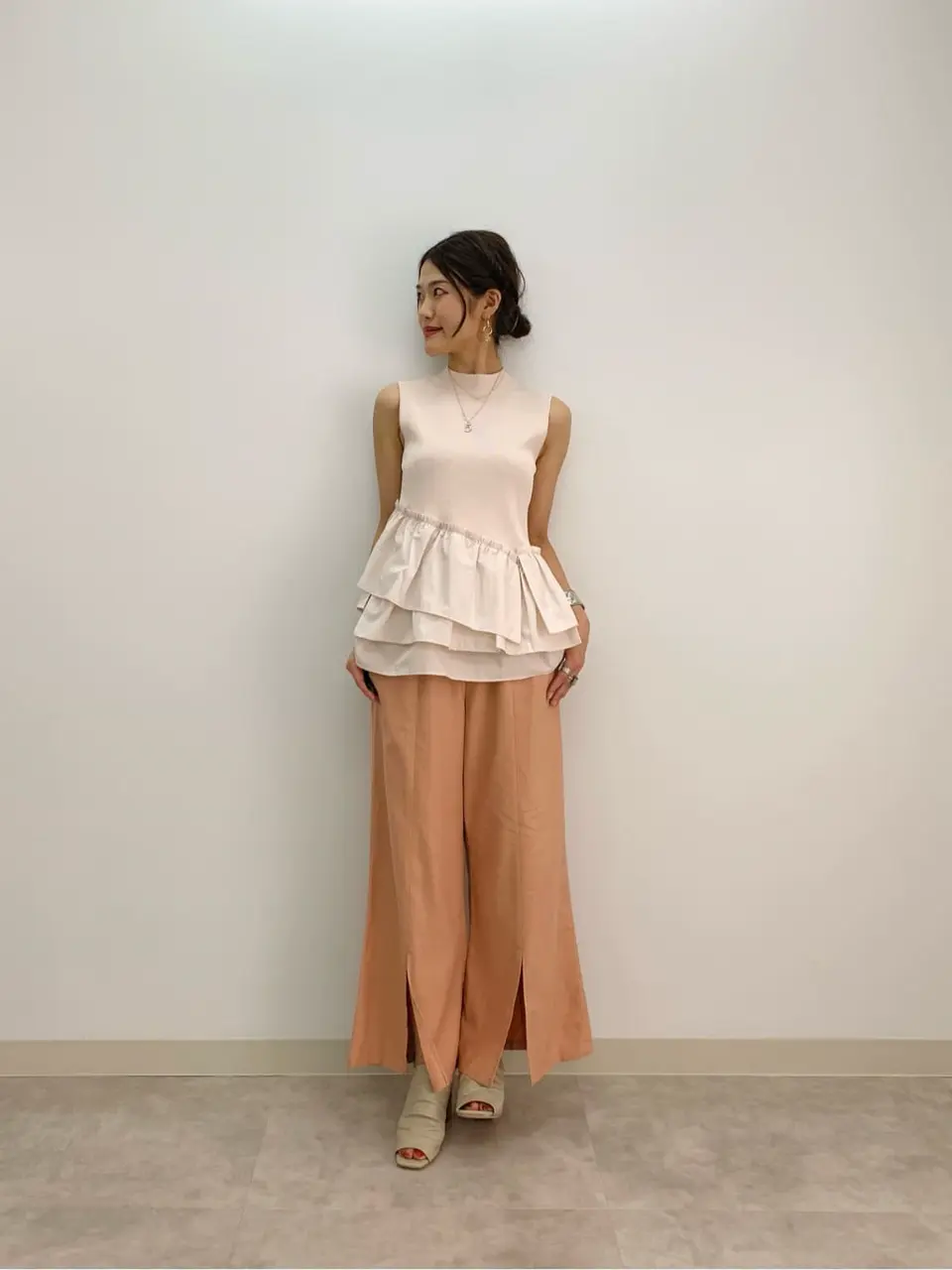 GRACE CONTINENTAL A.Kameyama コーディネート画像