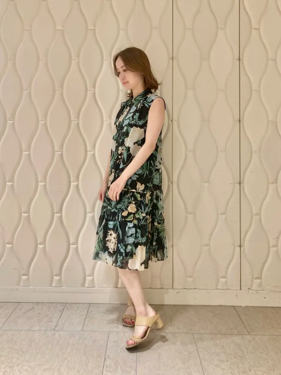 GRACE CONTINENTAL okunaka_desu コーディネート画像