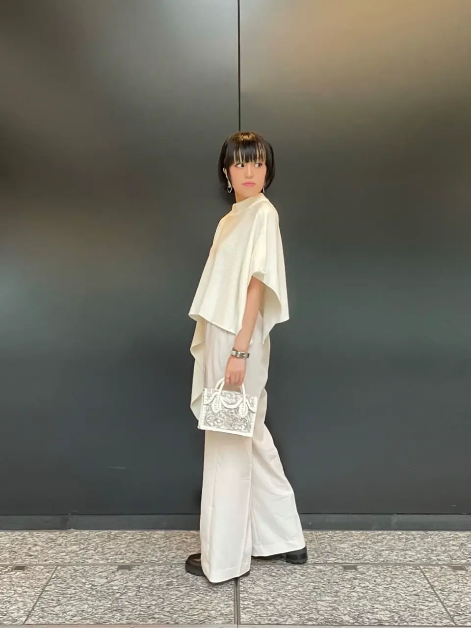 GRACE CONTINENTAL yoshi コーディネート画像