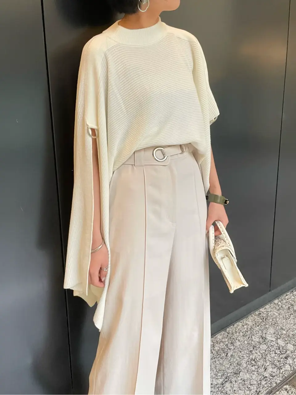 GRACE CONTINENTAL yoshi コーディネート画像