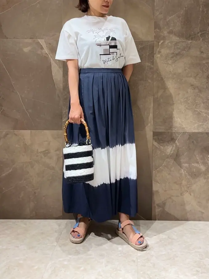 GRACE CONTINENTAL 穐山　香織 コーディネート画像