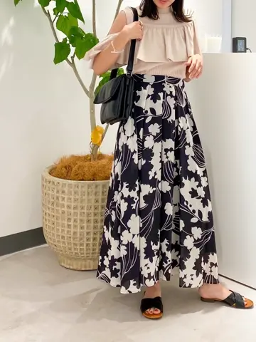 GRACE CONTINENTAL 古川温子 コーディネート画像