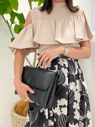 GRACE CONTINENTAL 古川温子 コーディネート画像