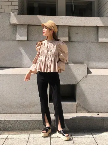 GRACE CONTINENTAL 加藤   恵理奈 コーディネート画像