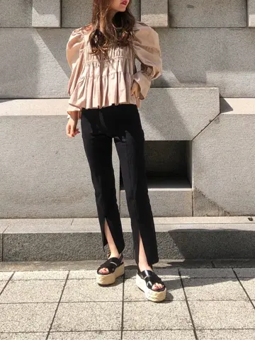 GRACE CONTINENTAL 加藤   恵理奈 コーディネート画像