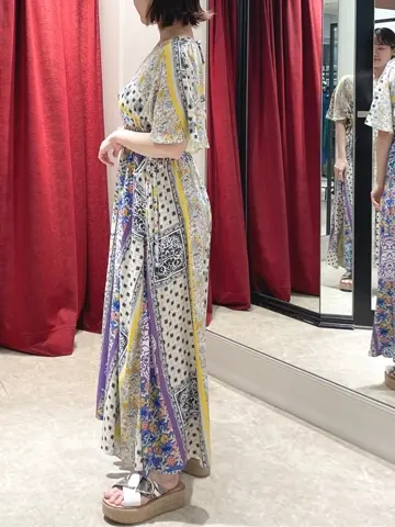 GRACE CONTINENTAL SAYUMI Nagashima コーディネート画像