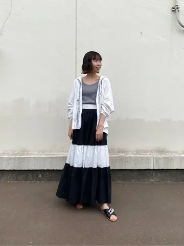 GRACE CONTINENTAL Abe コーディネート画像