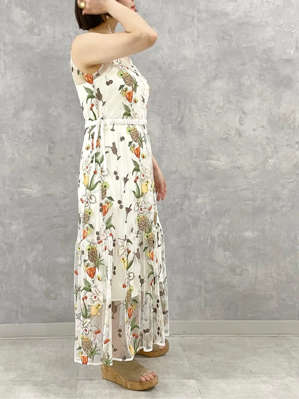 GRACE CONTINENTAL SAYUMI Nagashima コーディネート画像