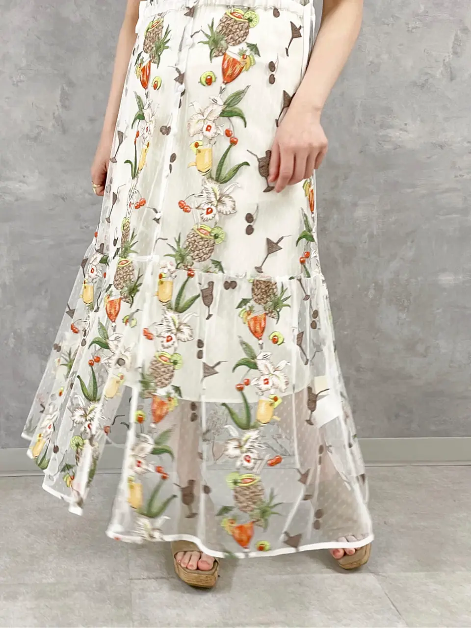 GRACE CONTINENTAL SAYUMI Nagashima コーディネート画像