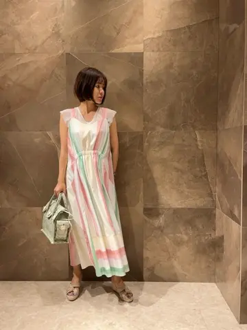 GRACE CONTINENTAL 穐山　香織 コーディネート画像