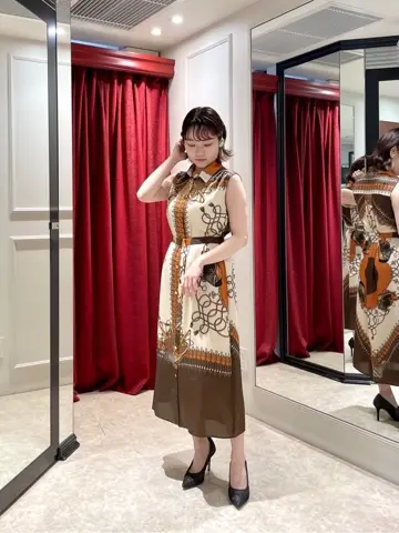 GRACE CONTINENTAL SAYUMI Nagashima コーディネート画像