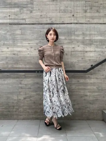 GRACE CONTINENTAL 青木育日 コーディネート画像