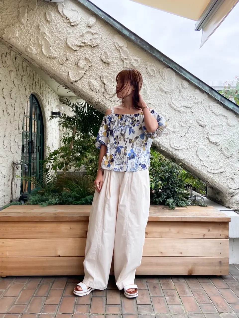 GRACE CONTINENTAL 古川温子 コーディネート画像