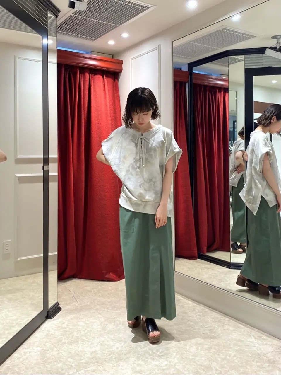 GRACE CONTINENTAL Abe コーディネート画像