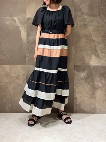 GRACE CONTINENTAL 穐山　香織 コーディネート画像