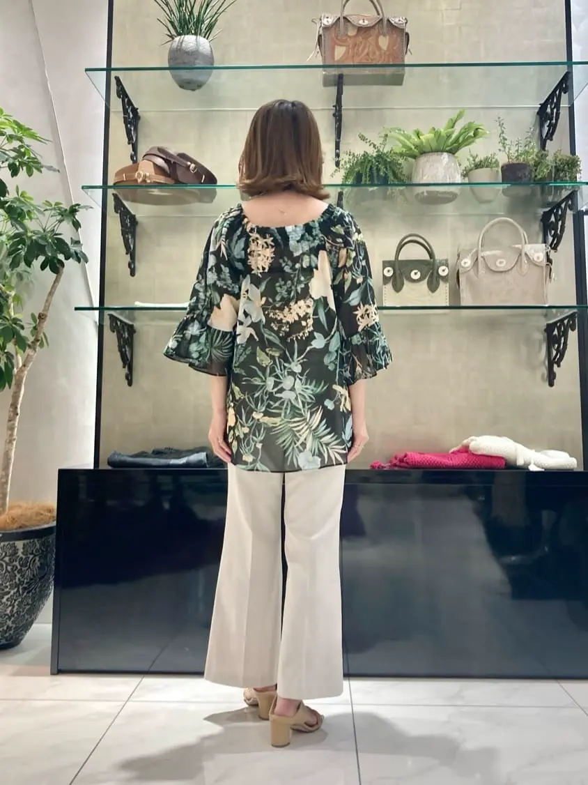 GRACE CONTINENTAL okunaka_desu コーディネート画像