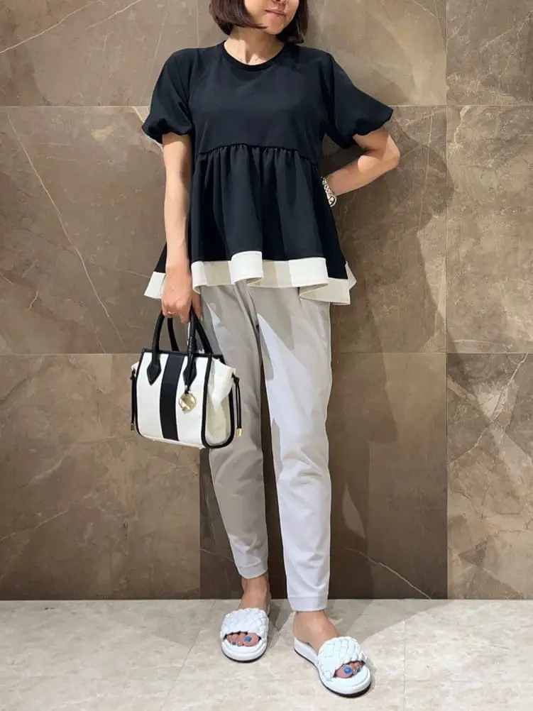 GRACE CONTINENTAL 穐山　香織 コーディネート画像