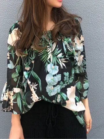 GRACE CONTINENTAL 加藤   恵理奈 コーディネート画像