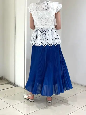 GRACE CONTINENTAL yoshi コーディネート画像