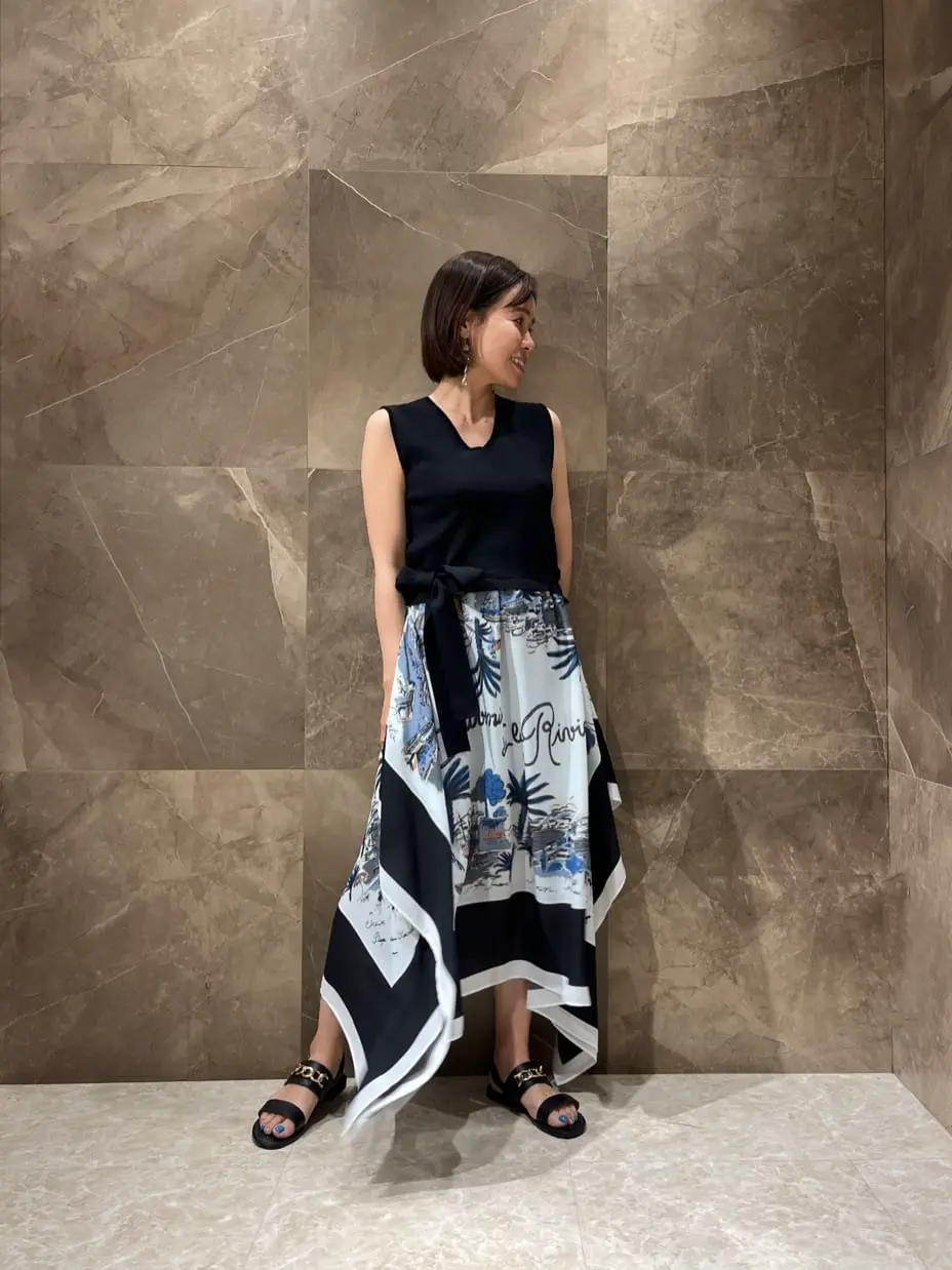 GRACE CONTINENTAL 穐山　香織 コーディネート画像