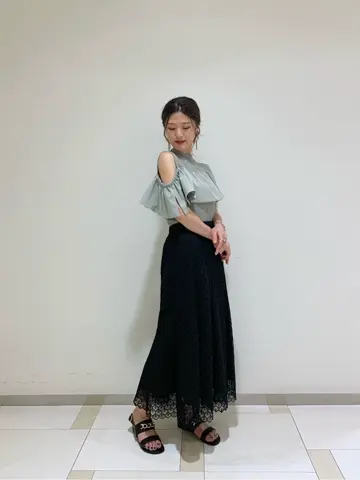 GRACE CONTINENTAL A.Kameyama コーディネート画像