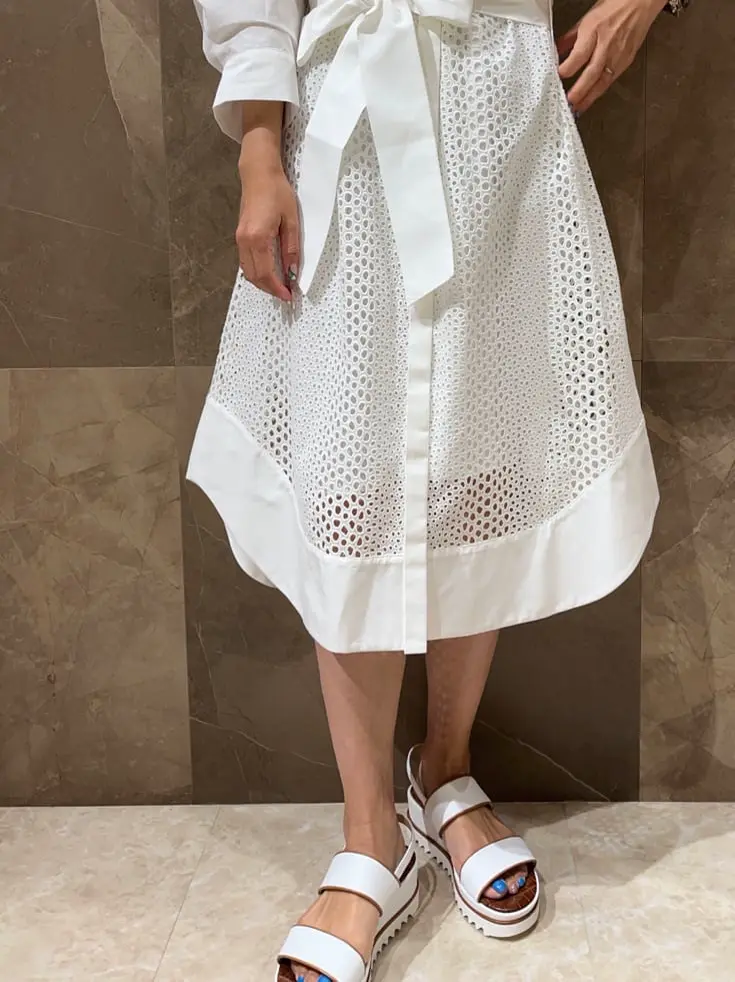 GRACE CONTINENTAL 穐山　香織 コーディネート画像