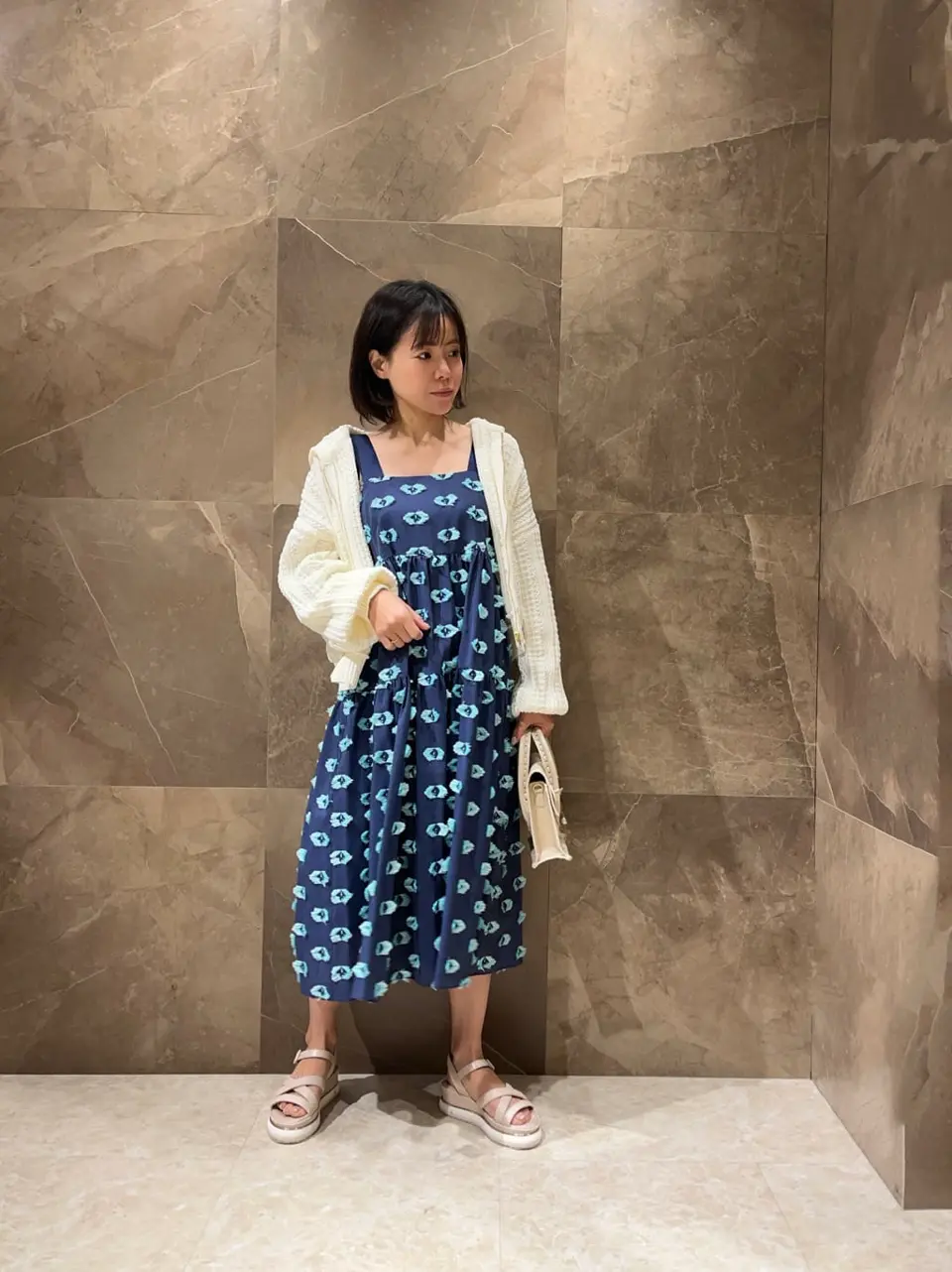 GRACE CONTINENTAL 穐山　香織 コーディネート画像