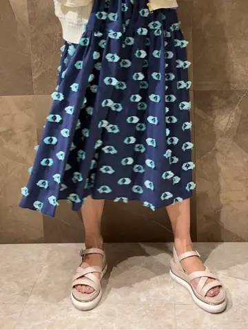 GRACE CONTINENTAL 穐山　香織 コーディネート画像