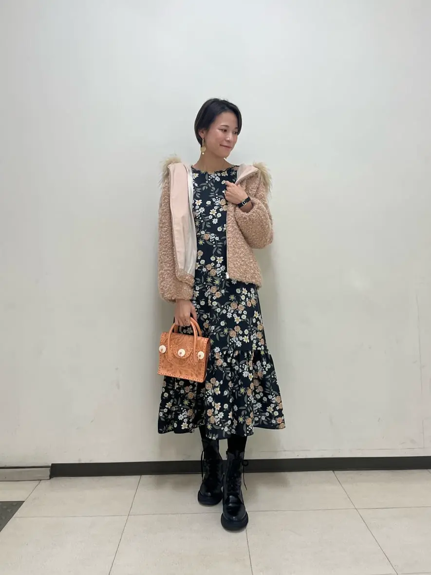 GRACE CONTINENTAL 亀田 未希 コーディネート画像