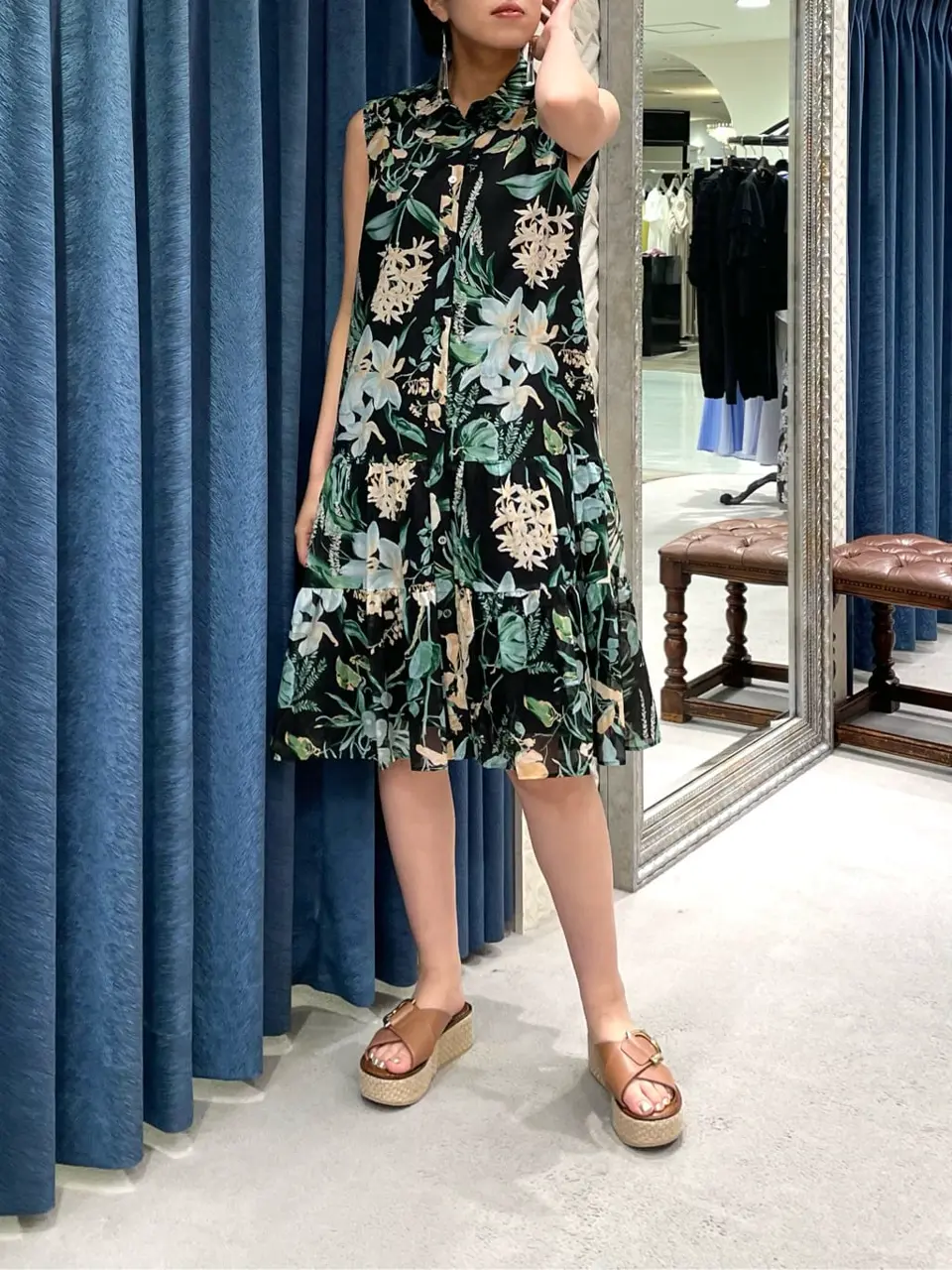 GRACE CONTINENTAL yoshi コーディネート画像