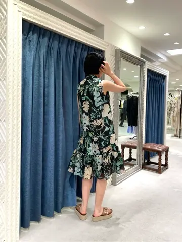 GRACE CONTINENTAL yoshi コーディネート画像