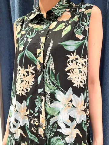 GRACE CONTINENTAL yoshi コーディネート画像