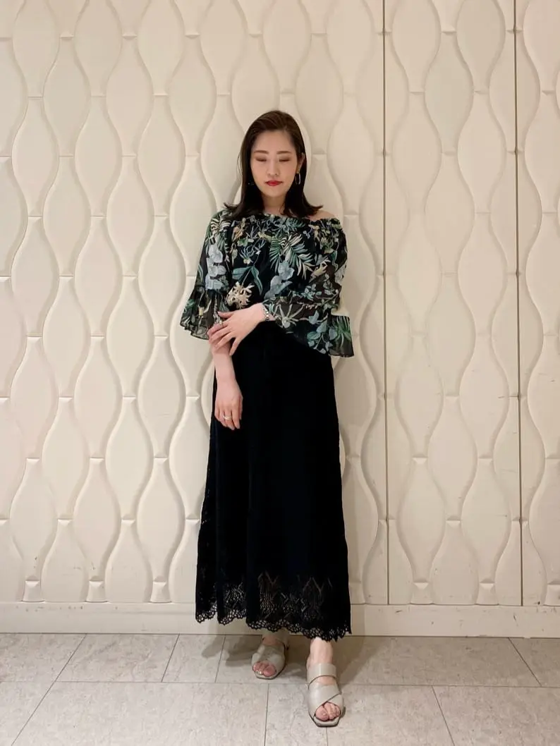 GRACE CONTINENTAL miyata コーディネート画像